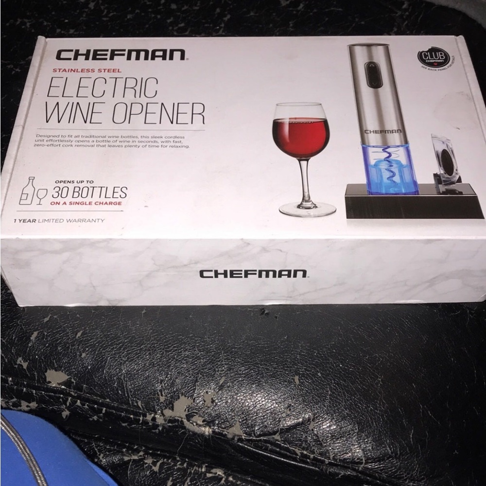 Electric wine opener